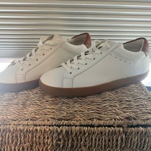 Banana Republic Sneakers